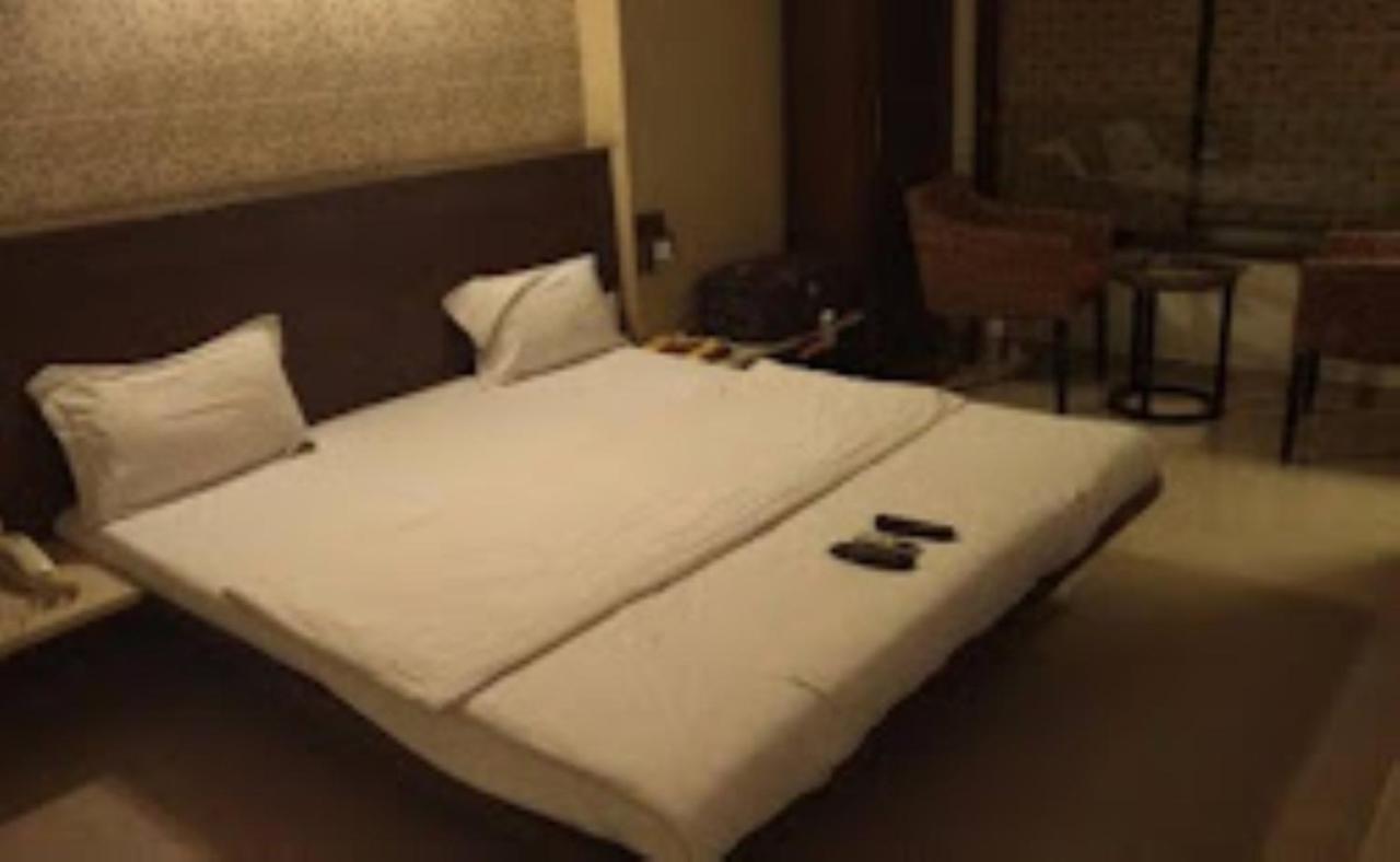 Hotel Sai Saya,Nashik Esterno foto