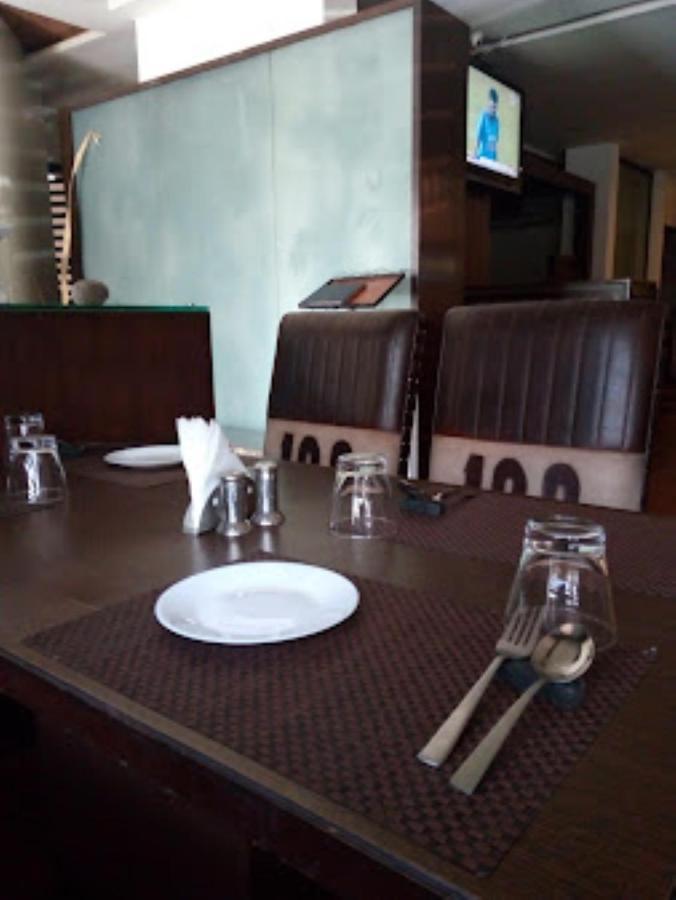 Hotel Sai Saya,Nashik Esterno foto